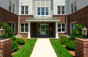 1233 Waterford Lake Dr, Cary, NC 27519-6537