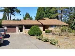283 Estella St, Glide, OR 97443-0319