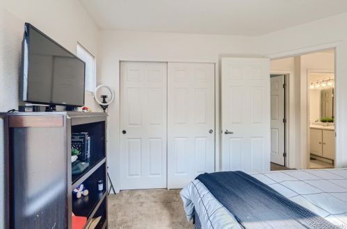 17022 Wyoming Dr, Denver CO 80017-5295 exterior