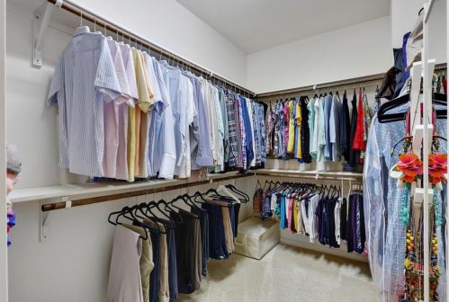 6639 Deleon St, Irving TX  75039-3437 exterior