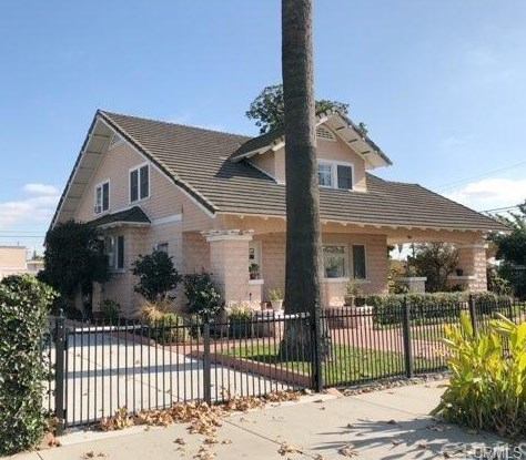 13121 3rd St, Chino, CA 91710-4007