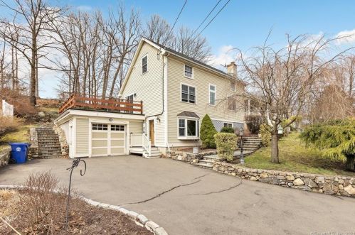 19 Cornwall Rd, Norwalk, CT 06850-1808