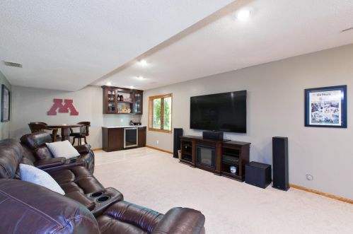 13615 Garrett Ave, Saint Paul MN  55124-7647 exterior