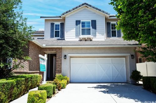 15769 Canopy Ave, Chino, CA 91708-9212