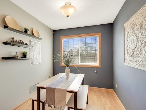 4941 Grenwich Ave, Saint Paul MN  55128-2058 exterior