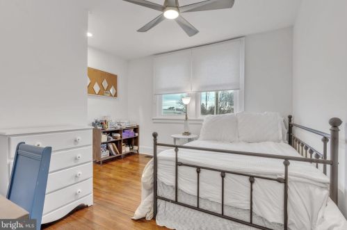 506 High St, Carlisle PA  17013-2811 exterior