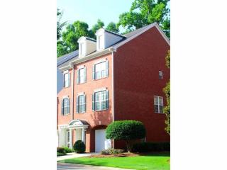 1409 Waters Edge Trl, Roswell, GA 30075-8203