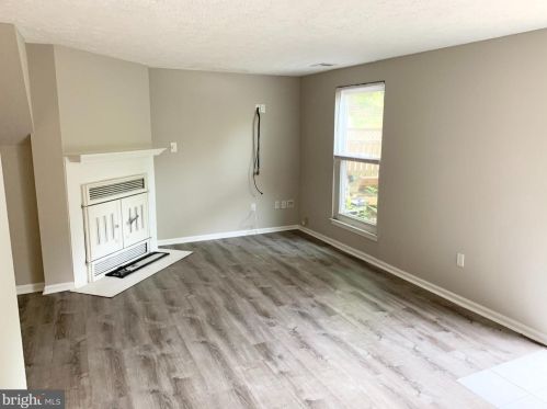 408 Legato Ter, Silver Spring MD  20901-5052 exterior