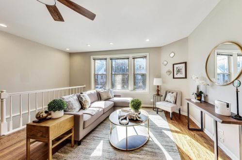 2657 Burling St, Chicago, IL 60614-1513