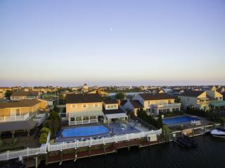 123 Squan Beach Dr, Mantoloking, NJ 08738-1208
