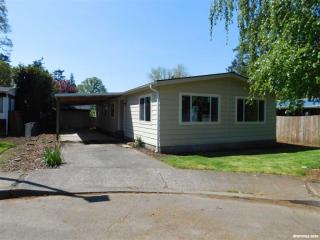 3406 Hawthorn Cir, Woodburn, OR 97071-2013