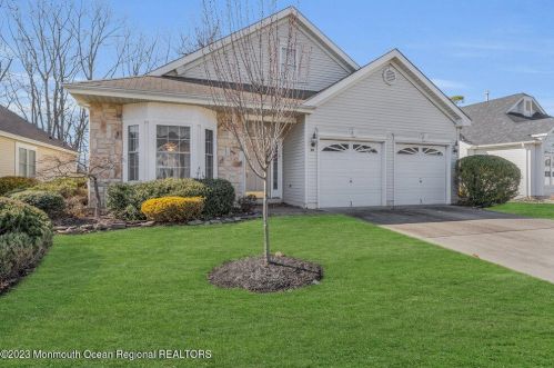 40 Merion Ln, Jackson Twp, NJ 08527-3996