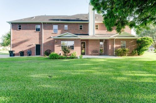 4402 Convento Dr, Richmond TX 77406-2470 exterior