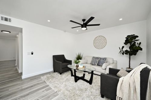 4051 Via Encinas, Cypress CA  90630-3431 exterior