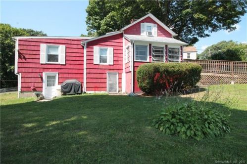 7 Nash Pl, Norwalk, CT 06854-1403