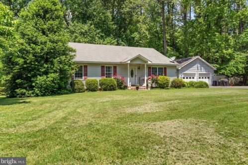 119 Harris Dr, Montross, VA 22520-2749