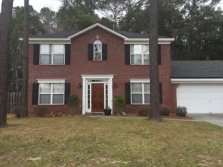 133 Village Lake Dr, Savannah, GA 31322-2147