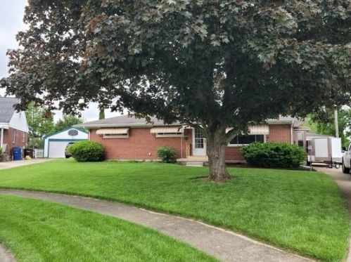 5214 Hughes Ct, Springfield, OH 45503-5614