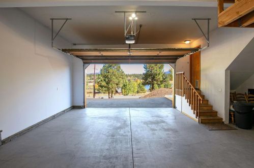 15441 Glenshire Dr, Truckee CA  96161-1306 exterior