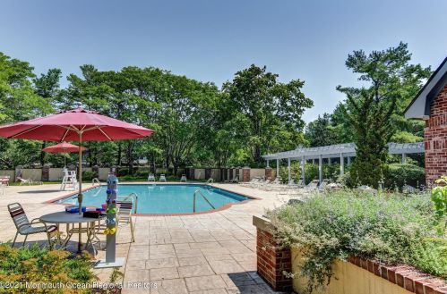 306 Trinity Ct, Princeton NJ  08540-7026 exterior