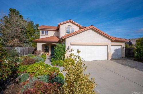 2463 Winding Brook Rd, Lake Nacimiento, CA 93446-4731