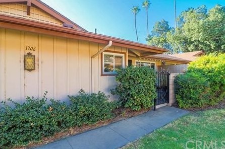 1706 Commonwealth Ave, Fullerton, CA 92831-4831