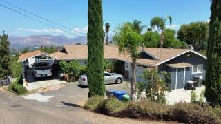 8665 Gardena Rd, Lakeside, CA 92040-5301