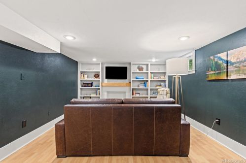 1432 Vine St, Denver CO  80206-2016 exterior