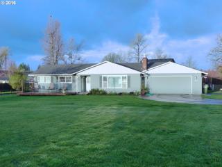 2568 3rd St, Newberg, OR 97132-2271