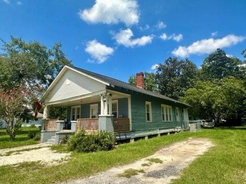 813 Brunel St, Waycross, GA 31501-2114