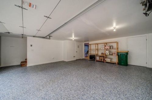 10 Frst Rdg Ct, Atlanta GA  30350-1802 exterior