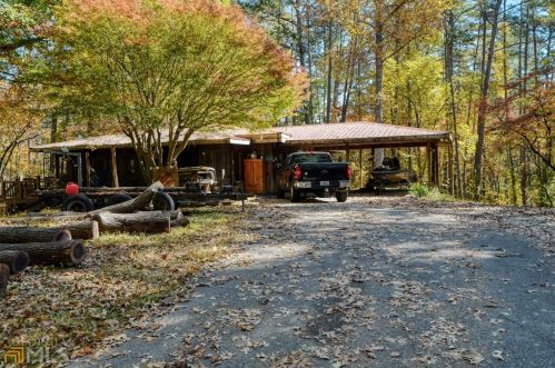 97 Respess Ln, Lakemont, GA 30552-2001