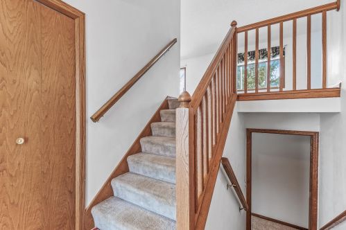 728 Countryside Rd, Minnetrista, MN 55387