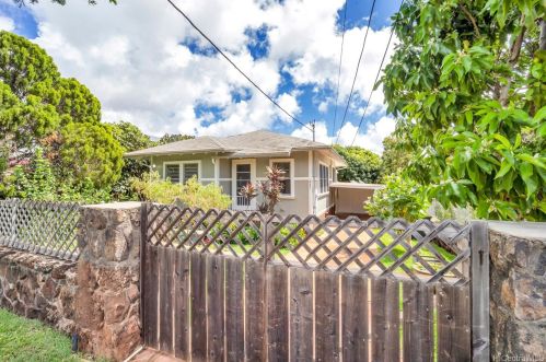 847 19th Ave, Honolulu HI  96816-4503 exterior