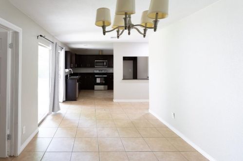 5413 Laredo Ln, Garland TX 75043-3602 exterior