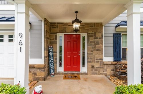 961 Rock Elm Dr, Auburn, GA 30011-4215