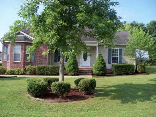 215 Marshall Hall Rd, Jasper, TN 37347-2914