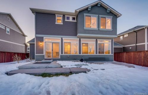 5028 Addison Way, Aurora CO 80016-5390 exterior