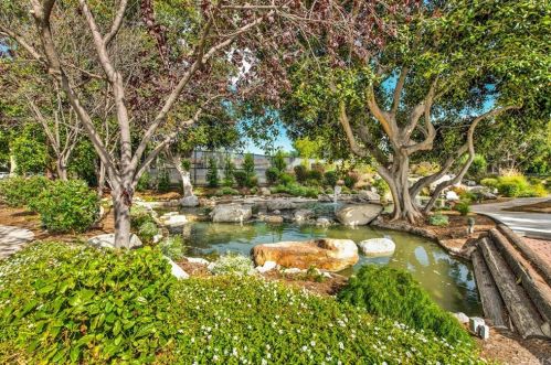 279 Streamwood, Irvine CA  92620-1944 exterior