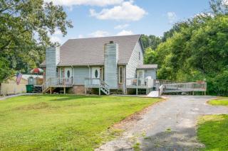 6014 Champion Rd, Chattanooga, TN 37416-1466