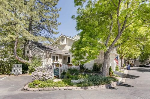 4605 Yosemite St, Denver, CO 80237-2515