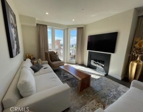 670 Caruso Ave, Glendale CA  91210-1519 exterior