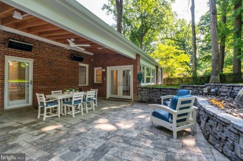 1314 Dl Dr, Silver Spring MD 20910-1601 exterior