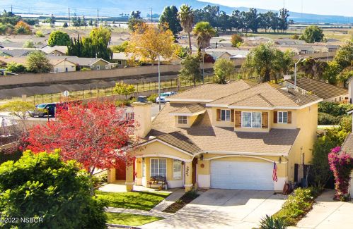 2211 Mon Chere Ln, Santa Maria, CA 93458-9058