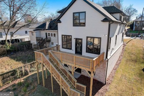 661 Hugh St, Atlanta, GA 30310-2001