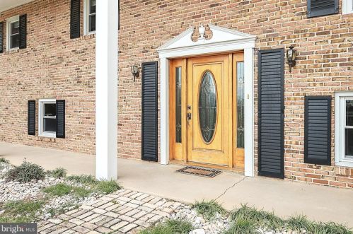 420 Sparton Rd, York, PA 17403-9796