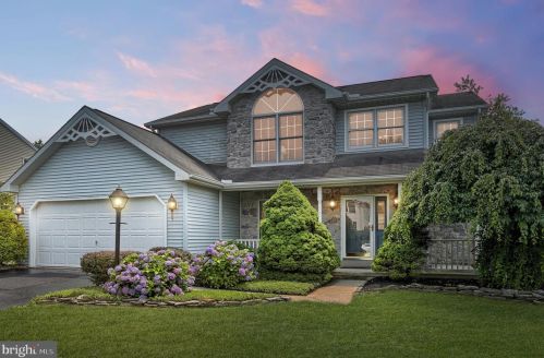 6405 Churchill Rd, Harrisburg, PA 17111-4817