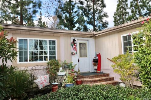 2612 Shadow Lk, Santa Ana, CA 92705-6979