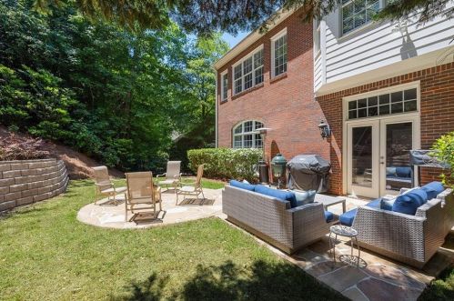 3546 Highgrove Way, Atlanta GA  30319-1992 exterior
