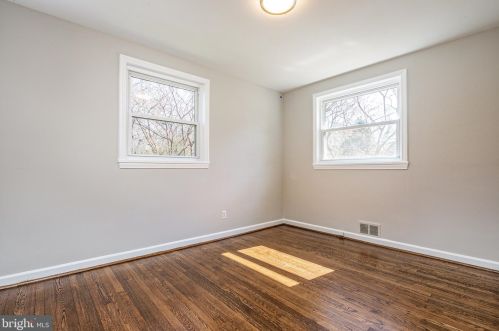 405 Pershing Dr, Silver Spring MD 20910-4341 exterior